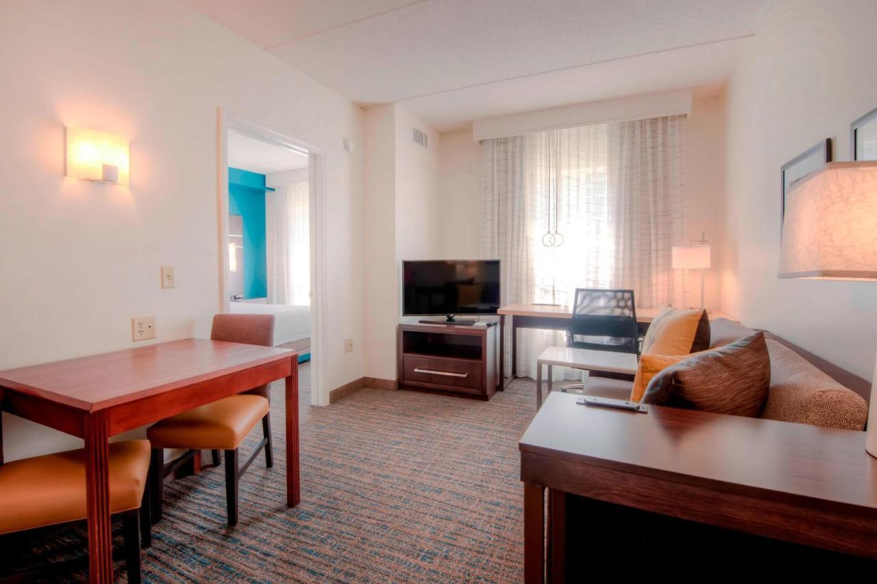 Residence Inn By Marriott Raleigh Crabtree Valley Экстерьер фото