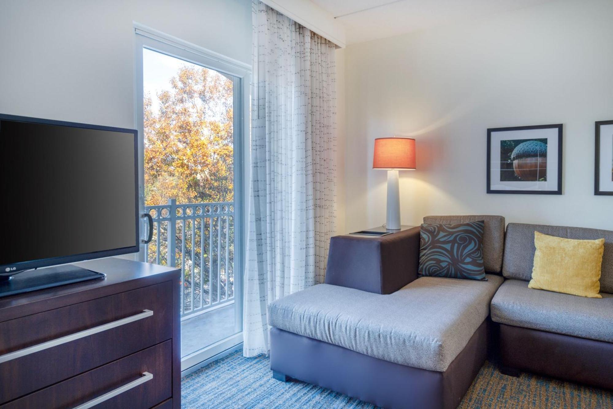 Residence Inn By Marriott Raleigh Crabtree Valley Экстерьер фото
