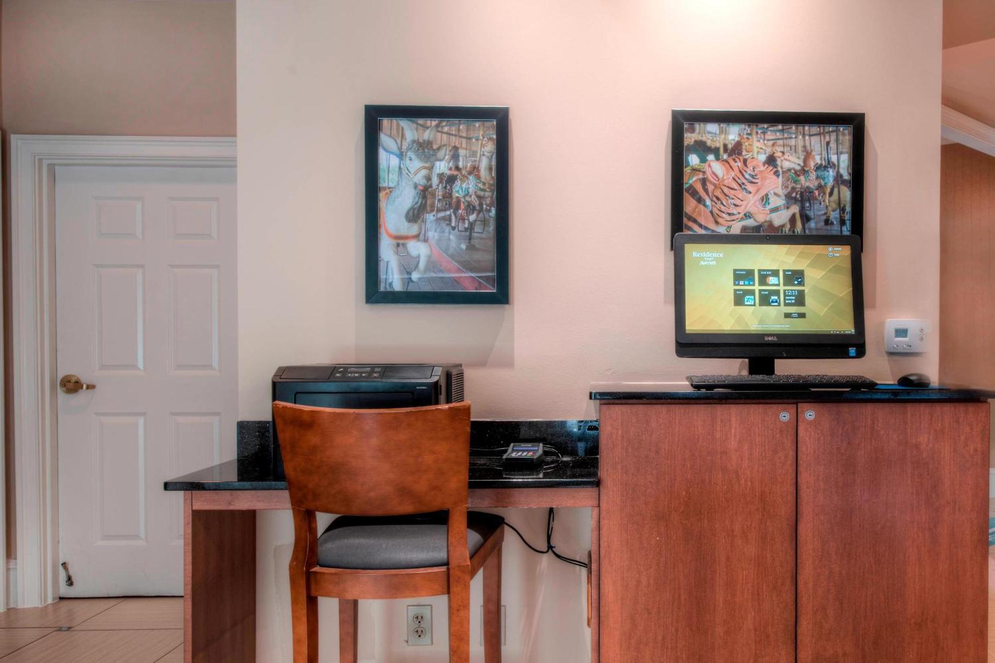 Residence Inn By Marriott Raleigh Crabtree Valley Экстерьер фото