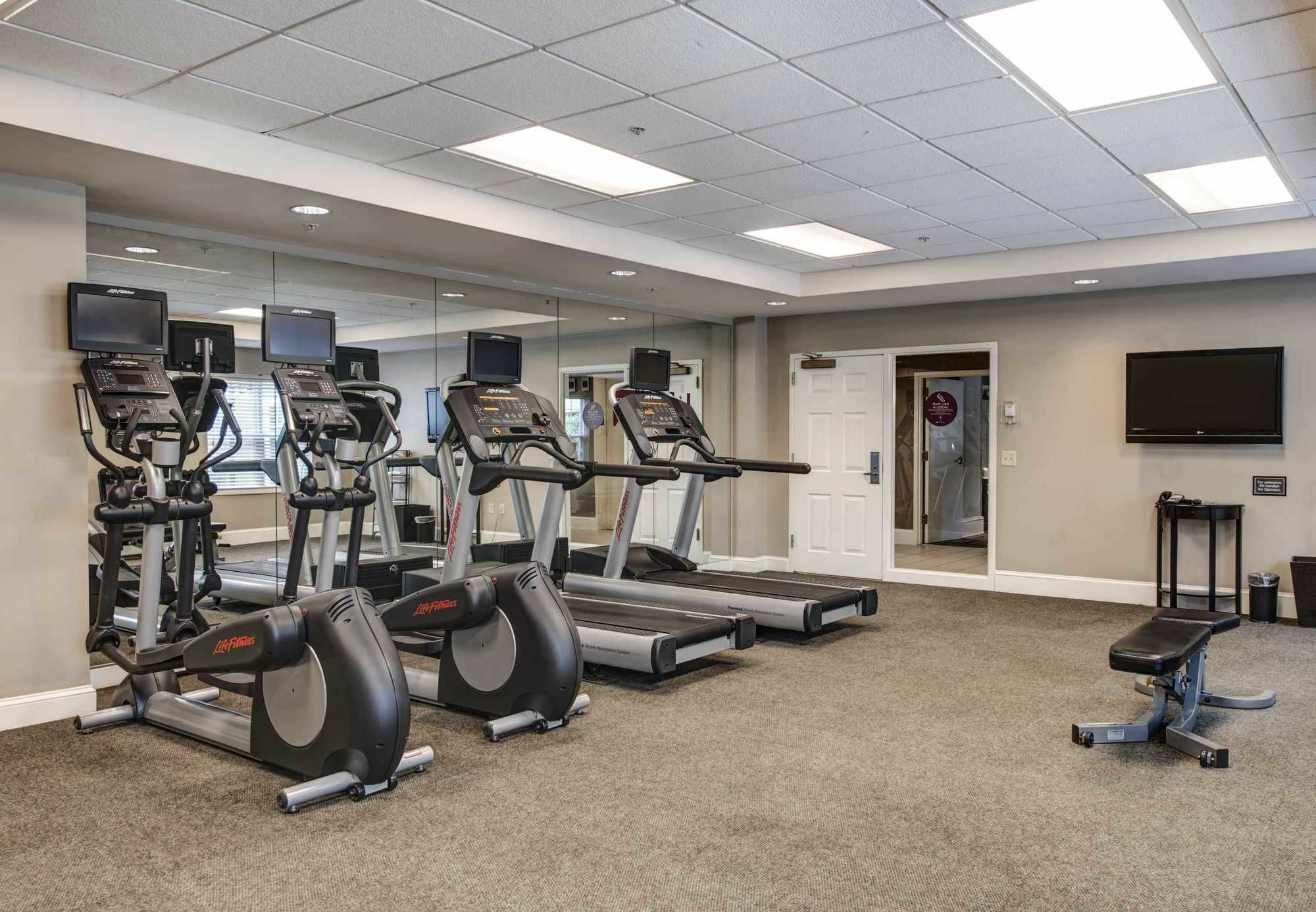 Residence Inn By Marriott Raleigh Crabtree Valley Экстерьер фото